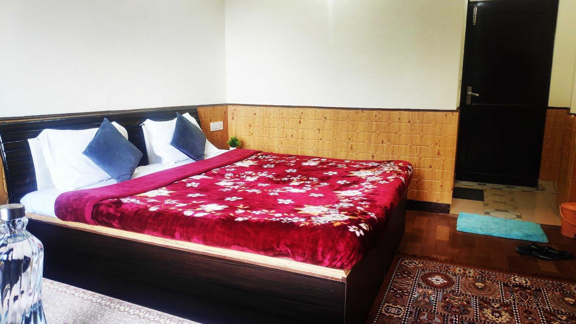 Hotel O New Shushant Regency Шімла Екстер'єр фото