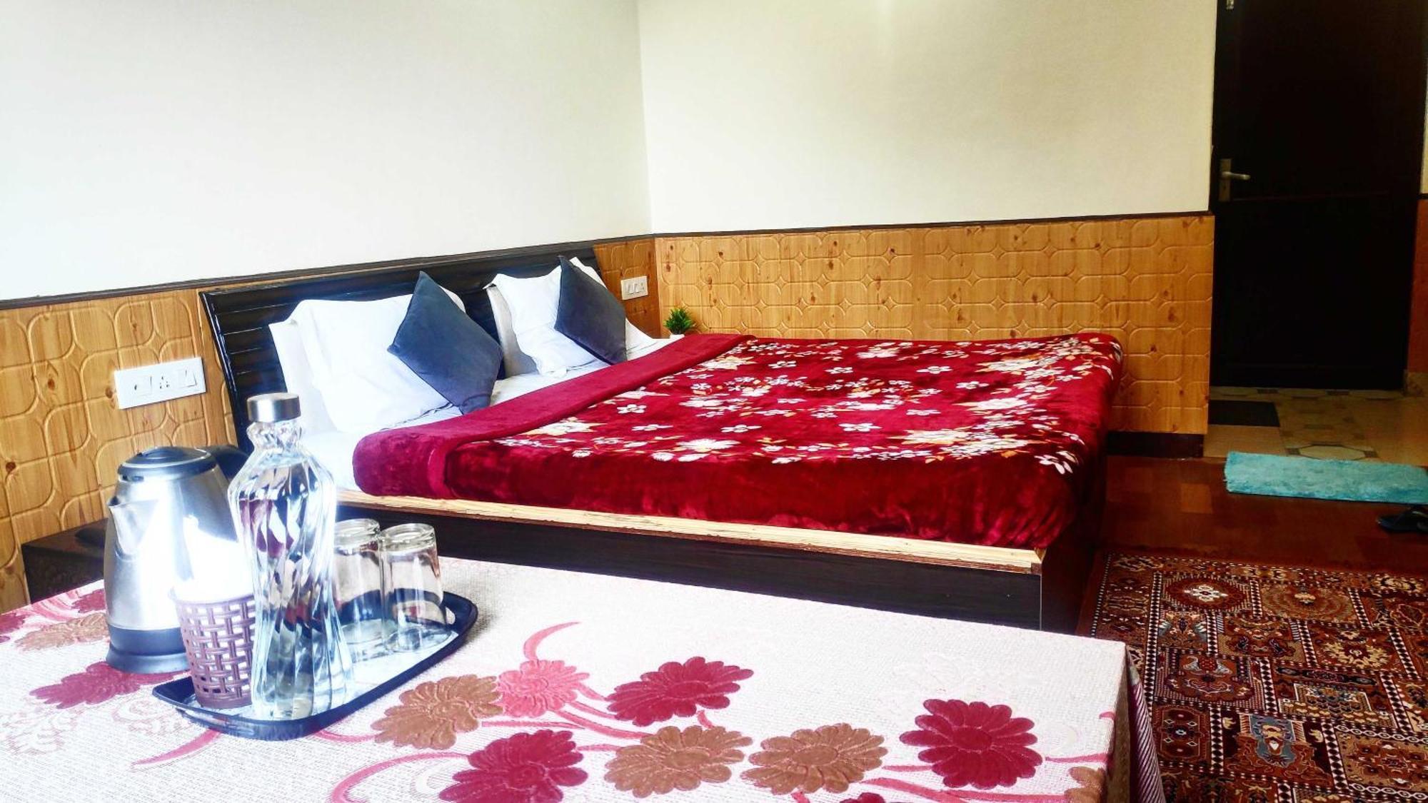Hotel O New Shushant Regency Шімла Екстер'єр фото