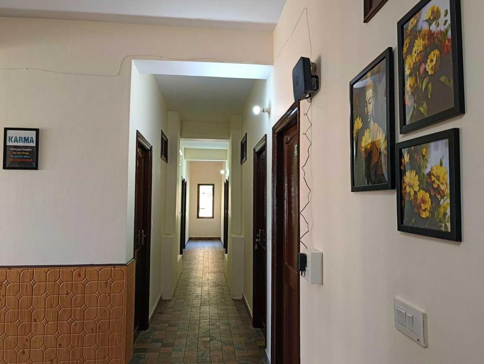 Hotel O New Shushant Regency Шімла Екстер'єр фото