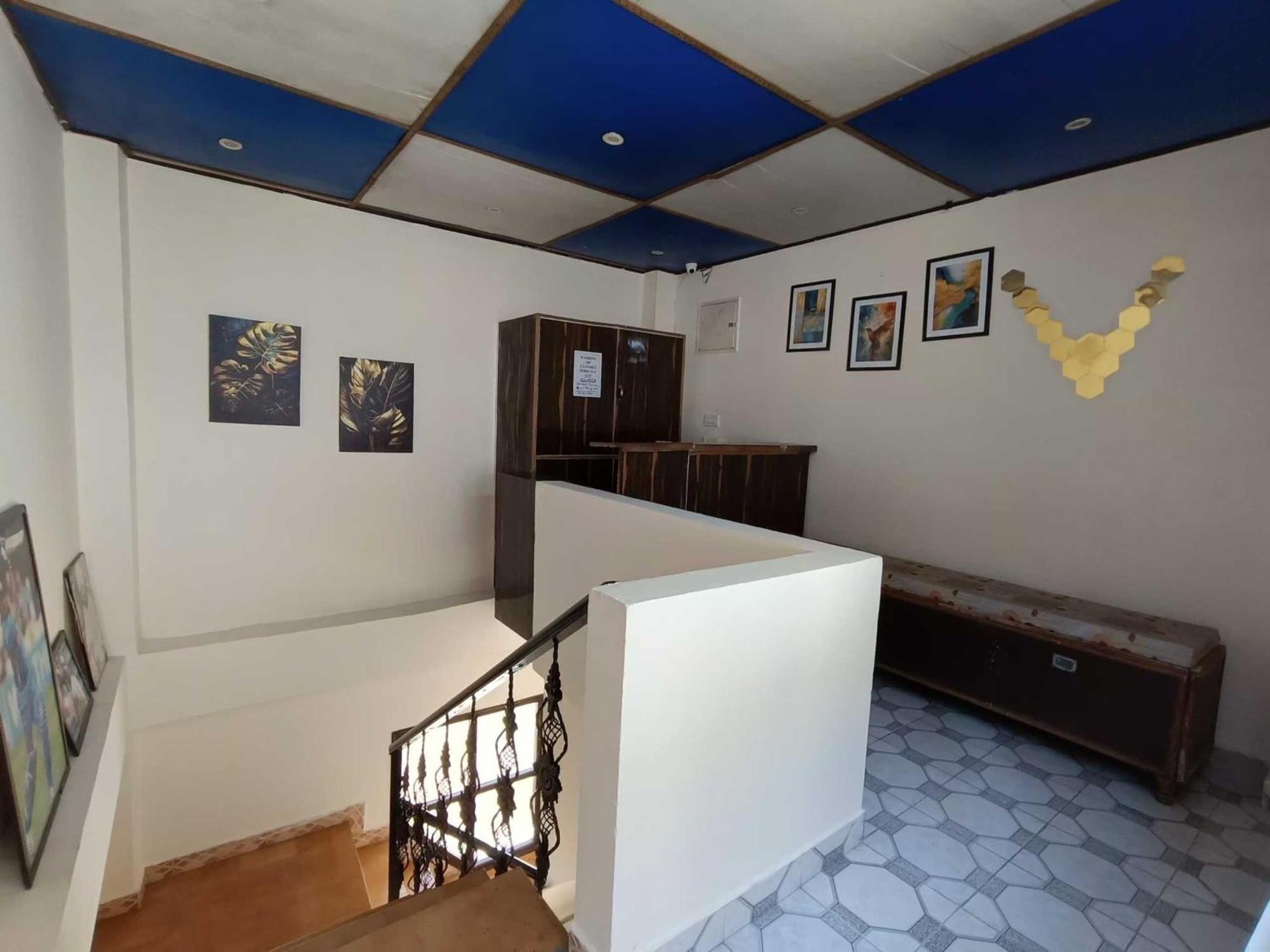 Hotel O New Shushant Regency Шімла Екстер'єр фото